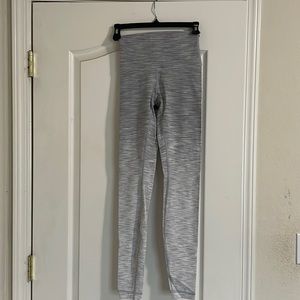 Lululemon Wunder Under leggings